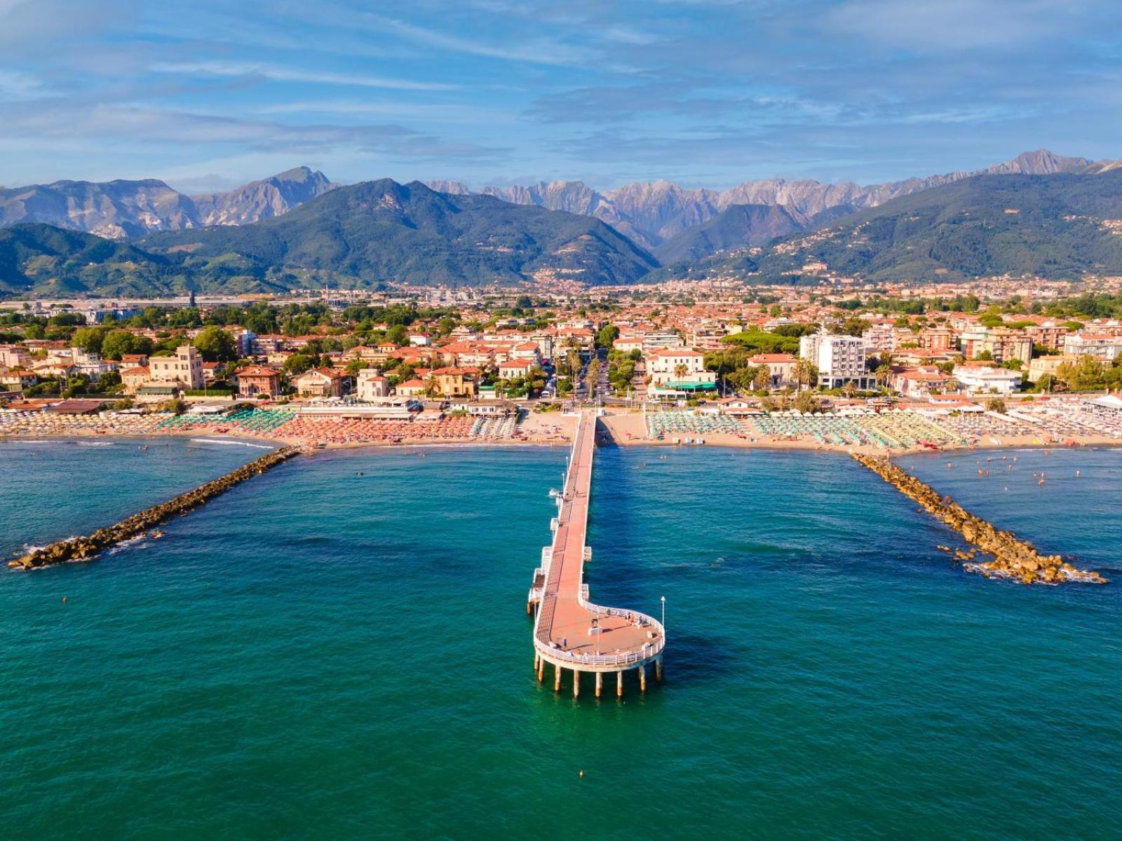 Appartamento Moderno Sul Mare Marina di Massa Εξωτερικό φωτογραφία